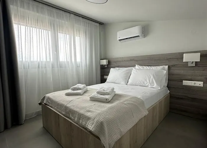 Sunrise Maries Apartahotel